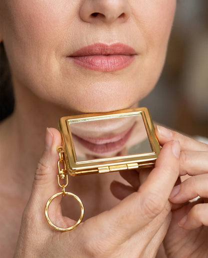 Elvaré Pocket Mirror™